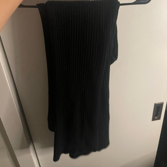 Tiger Mist sweater set! - Picture 2 of 2